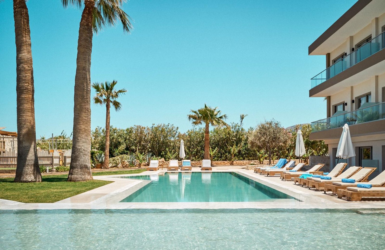 Malia Bay Beach Hotel en Bungalows